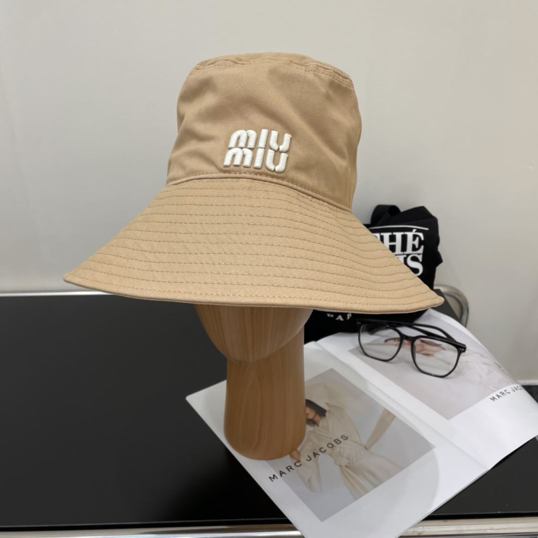 Miu Miu Caps